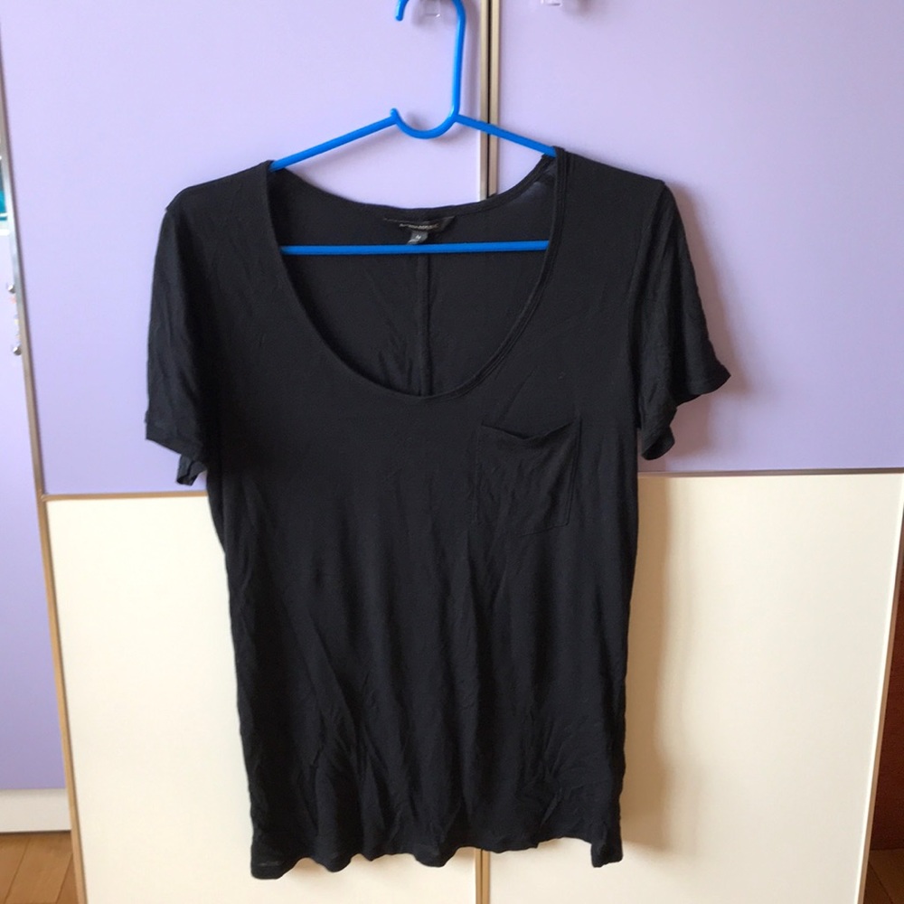 Banana republic black T-shirt